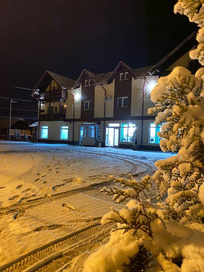 Paunasul Codrilor Кымпулунг-Молдовенеск Экстерьер фото